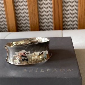 Silpada clasping bangle